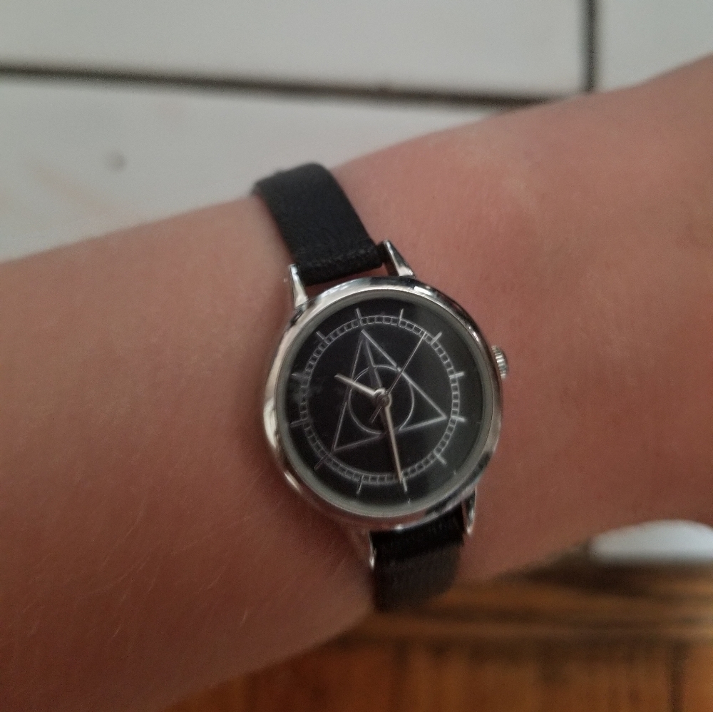 💫3 for $20 | Harry Potter Deathly Hallows watch
